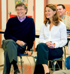 Bill and Melinda Gates at Lee High School in Houston during their Texas learning tour in 2008.