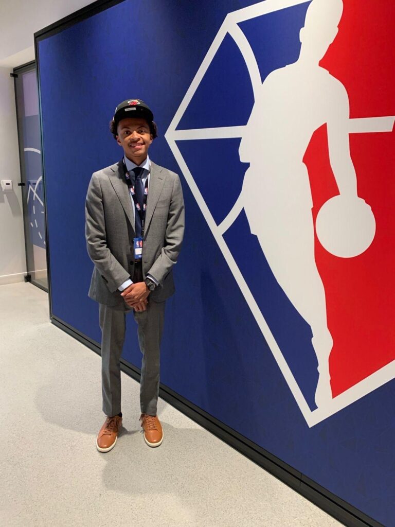 60 Fellows Complete Inaugural NBA HBCU Fellowship Program - EBONY